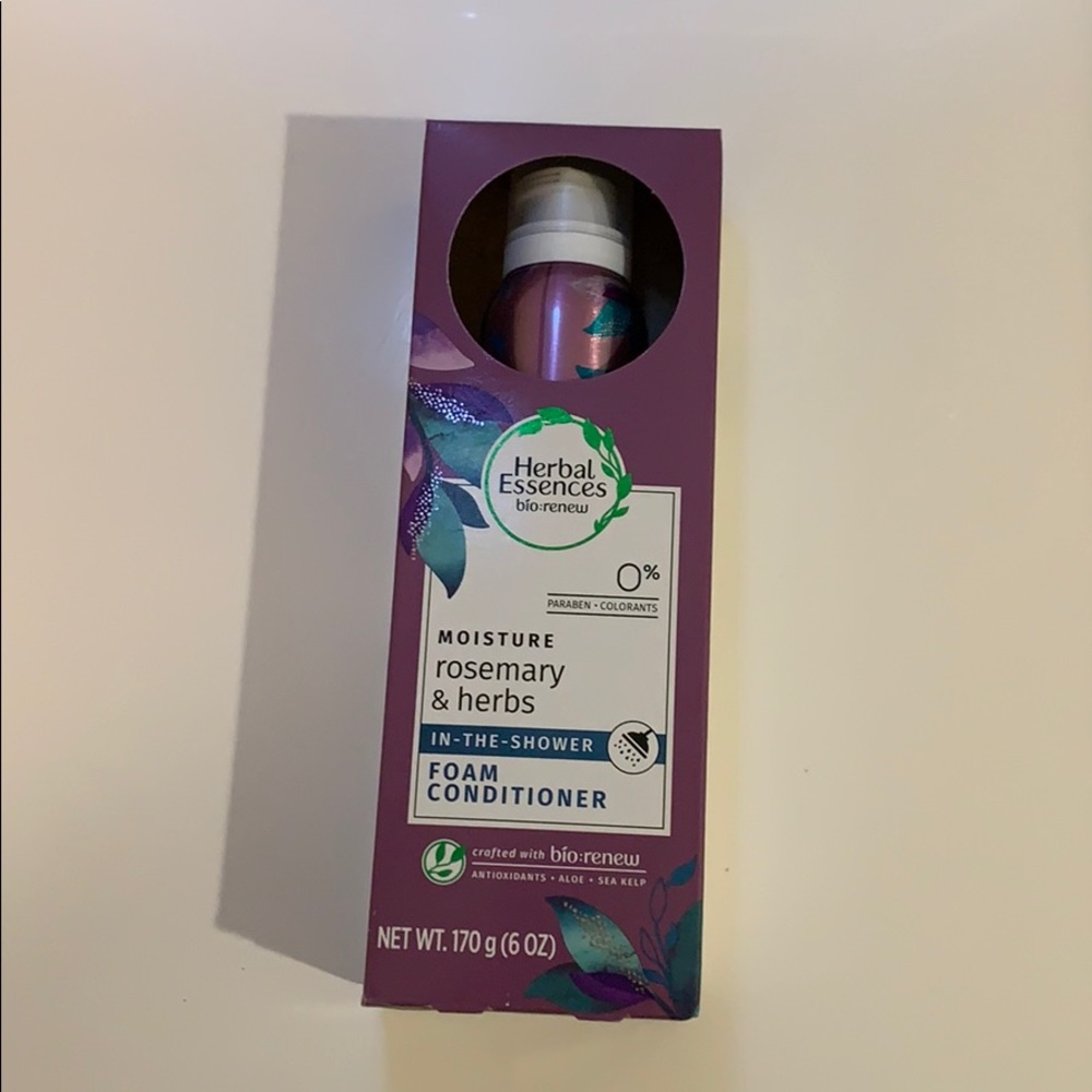 Foaming herbal essence conditioner -rosemary&herbs